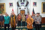 Team Europe Audiensi Gubernur Jawa Timur - Foto 5