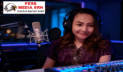 dreamina-2026-02-01-8804-Reference the uploaded image, create a p...